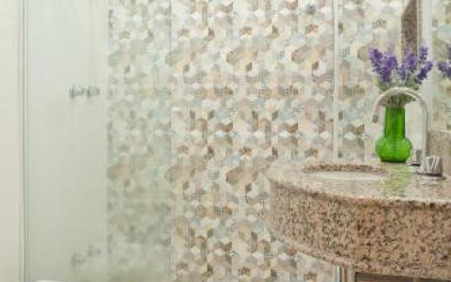 Copacabana Suites Ocean View