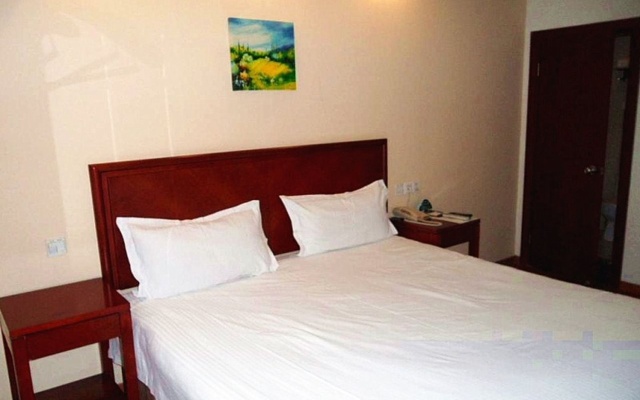 GreenTree Inn ShangHai PuDong New District TangQiao Metro Station Expr – Guest Rooms – Shanghai