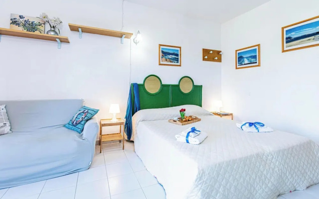 I Fari 15 600m From The Beach