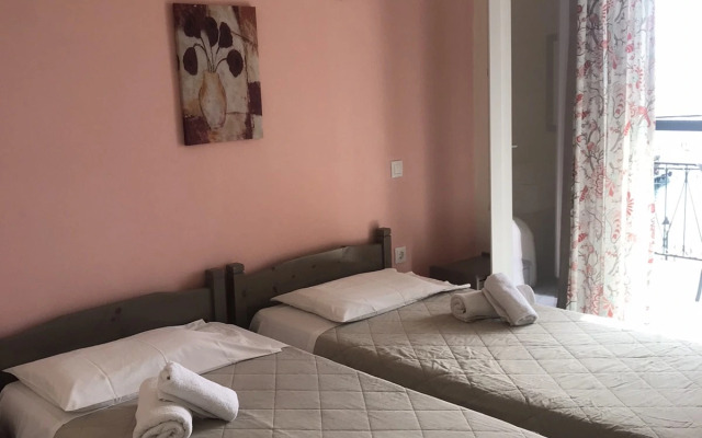 Hotel Loutrouvia