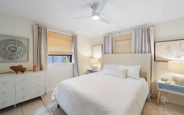 Hidden Oasis A 1 Bedroom Bungalow