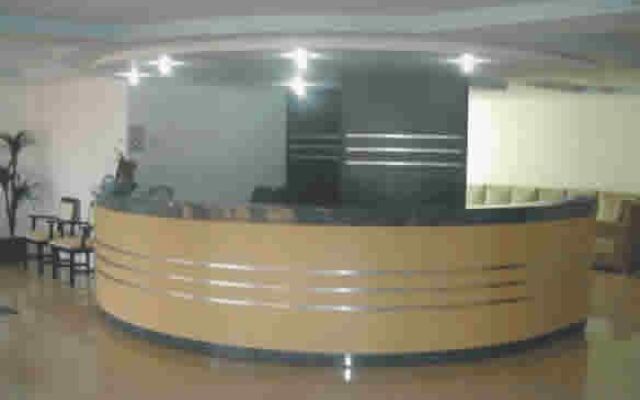 Maestro Express Hotel