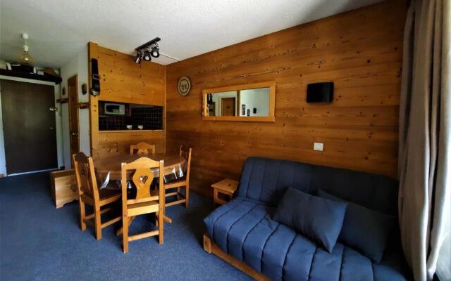 Appartement Les Menuires, 2 pièces, 5 personnes - FR-1-452-93