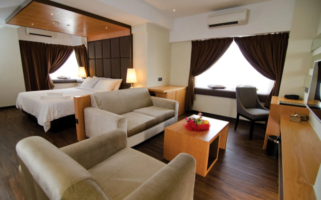 C'haya Hotel