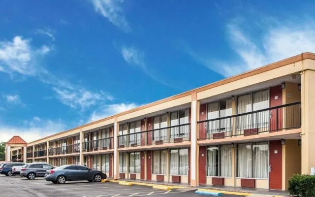 Quality Inn & Suites