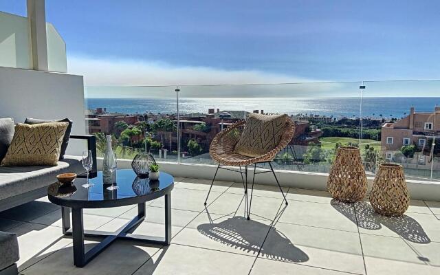 Via Celere 2331 Luxury Sea View Apartment