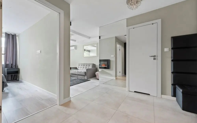 RentPlanet - Apartament na Śródmieściu