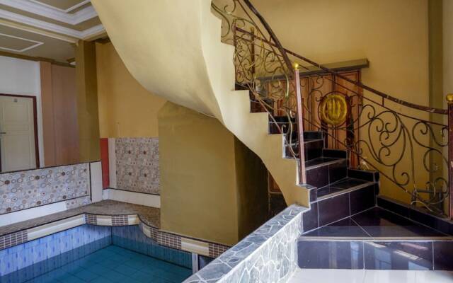 RedDoorz near Betoambari Airport Bau Bau