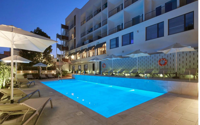 Nuria Hotel