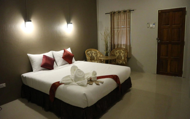 Lanta Smile Resort @Longbeach