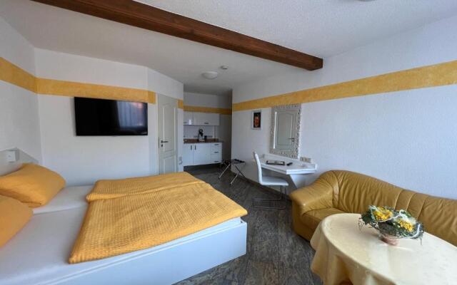 Pension Am Burchardikloster