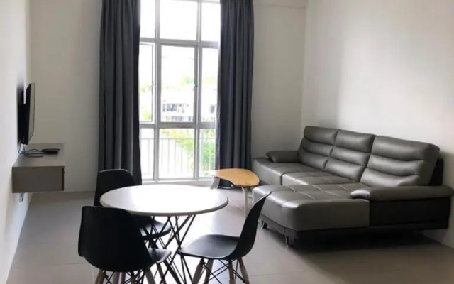 Barrington Square 1 Room Apt @ Pasar Malam