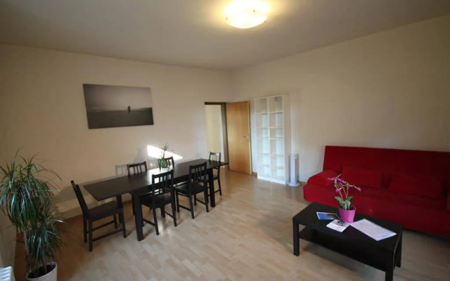 ZH Seefeld - Hitrental Apartment