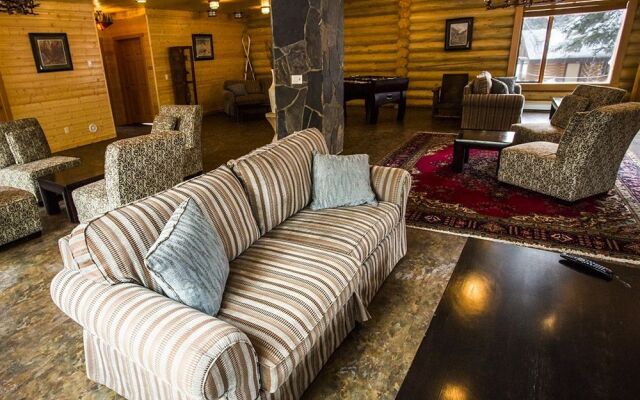 Castle Mountain Chalets