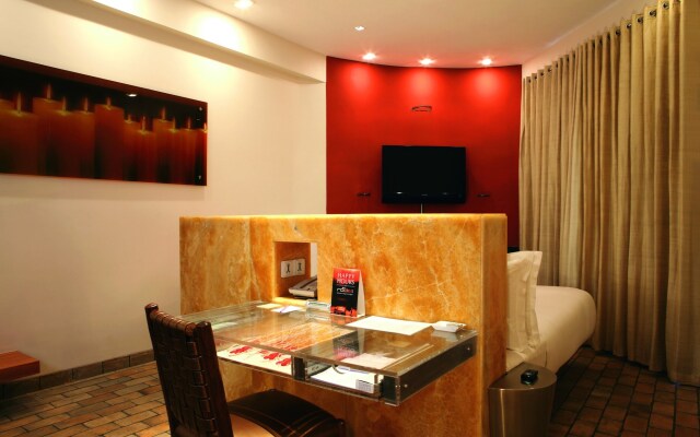 Waterstones Hotel
