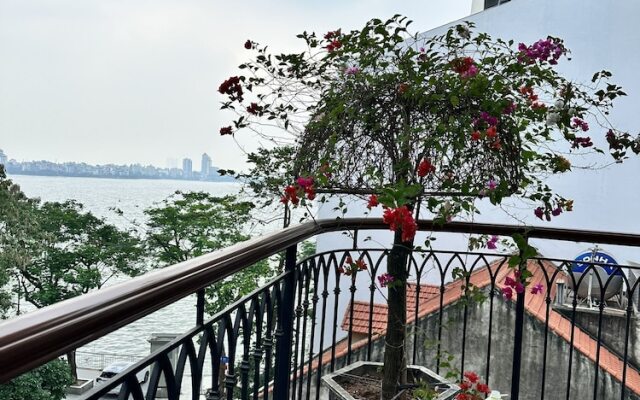 Paradise Pearl West Lake