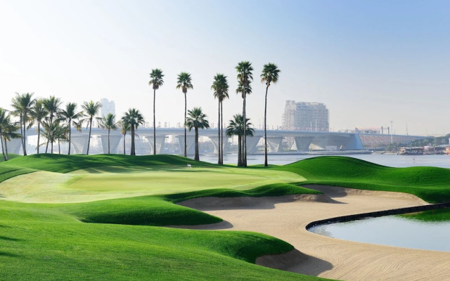 Dubai Creek Villas