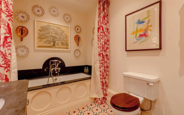 Luxurious & Stylish 2BD House - Bayswater!