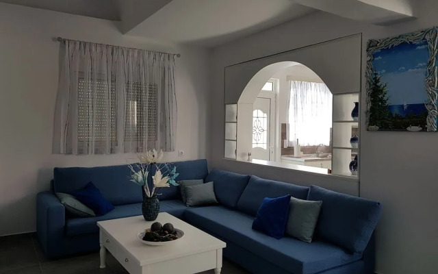 Evergreen Seaside Villa
