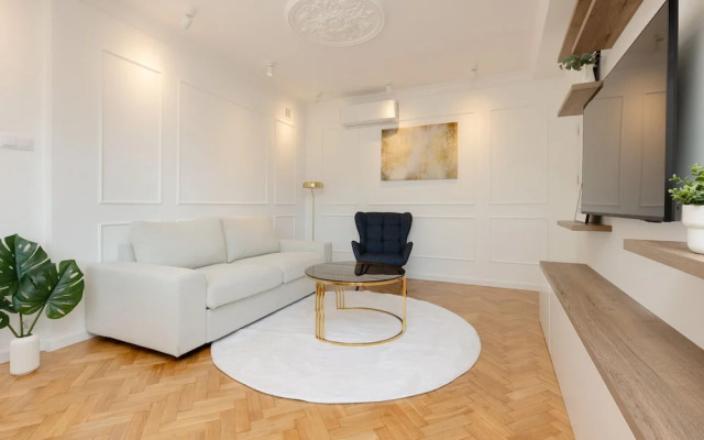 Apartment in the City Centre by Renters