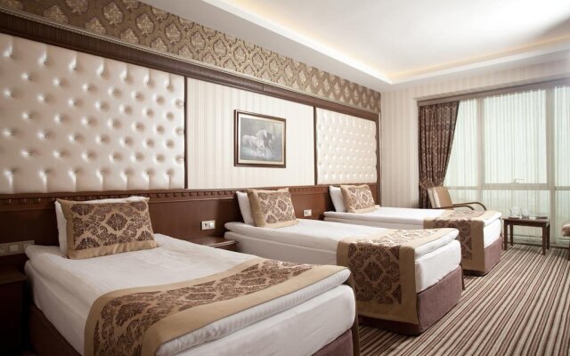 Grand Altuntas Hotel