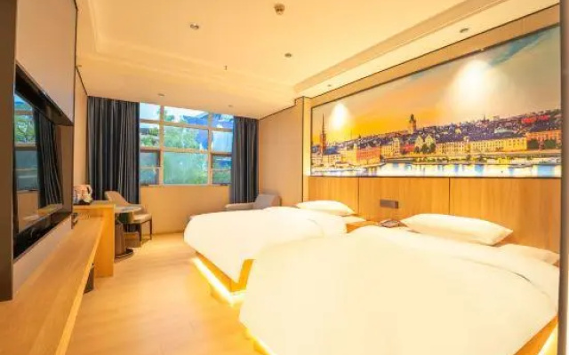 Huifeng Hotel