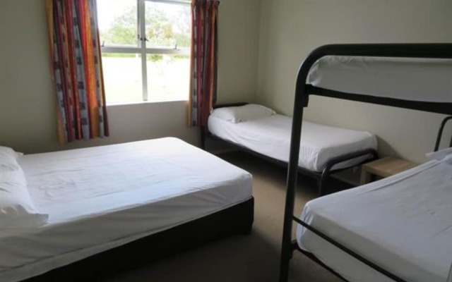 Raglan Holiday Park