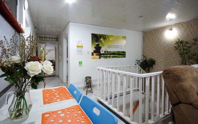 Hostal Tequendama Martha Santamaria