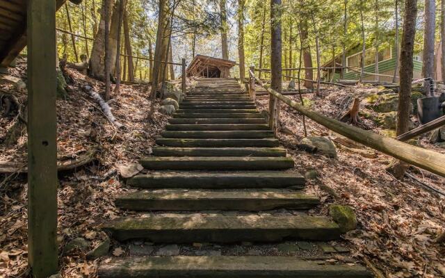 Sunset Dreams A Lovely 4 bed 3 bath family cottage on Lake Rosseau