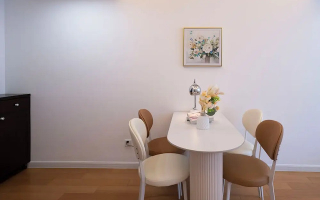 Tyms Elegant 1BR 1BA Apt Yongxin Century