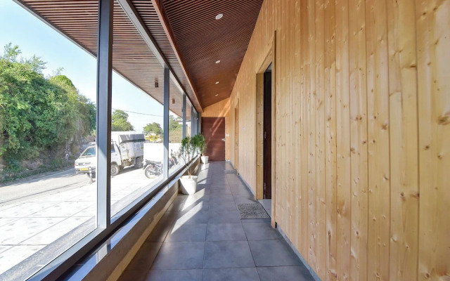 Fabhotel Green Acres