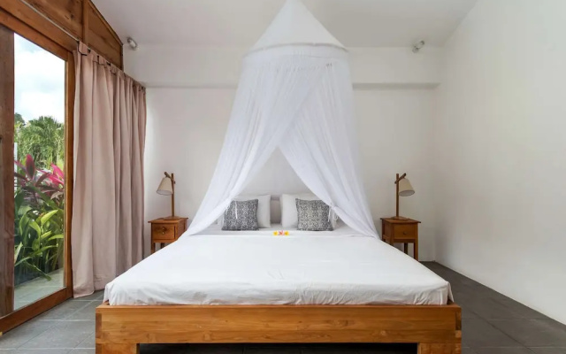 Luxury 4 Bedroom Villa With Private Pool, Bali Villa 2067