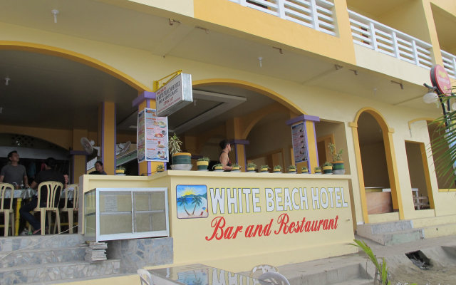 White Beach Hotel Bar and Restaurant