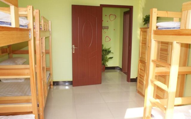 Huashan Hua Yi International Youth Hostel
