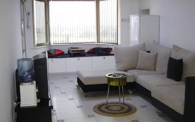 Beijing Sentury Apartment Hotel