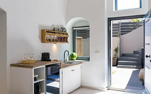 Echo Suites