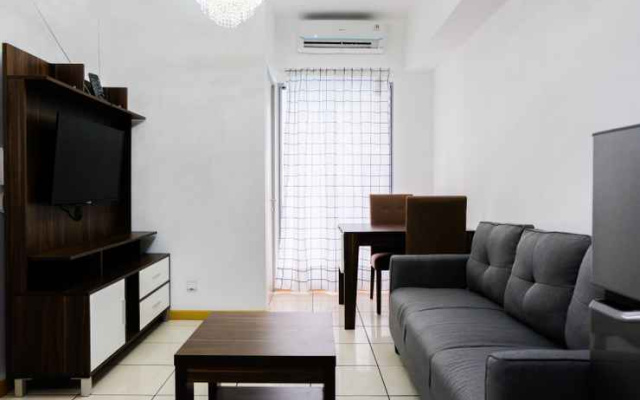 Comfortable 2BR M-Town Residence Apartment By Travelio