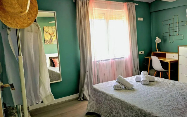 La balconada de la Aljafería