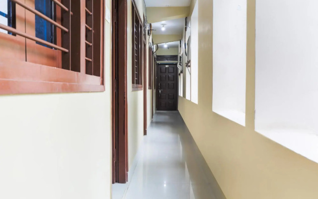 Hotel Girnar