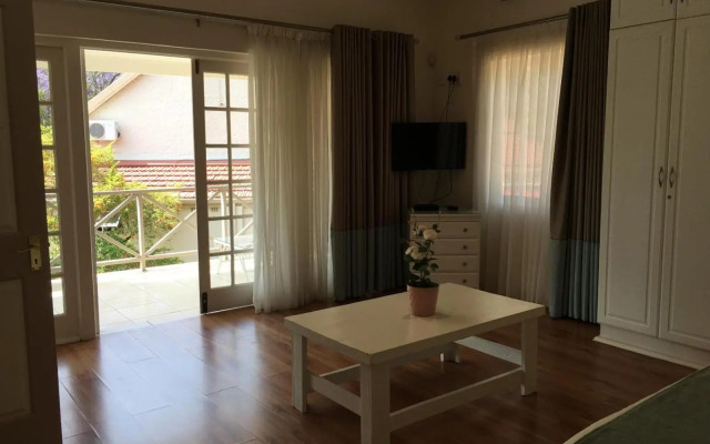 Peaches & Cream Bed & Breakfast