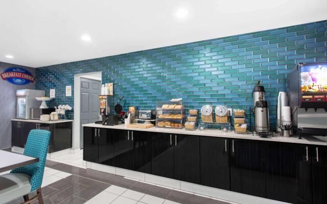 Baymont by Wyndham Charlotte University