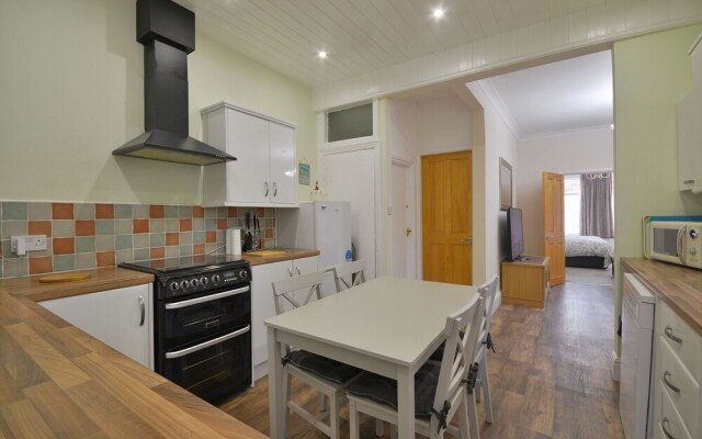 Brightwater Ground Floor Apartment up to 6 Guests