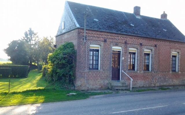 House With 2 Bedrooms in Mailly-maillet, With Furnished Garden and Wif