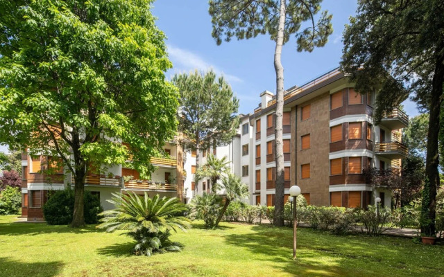 Imperiale Apartment by Mmega