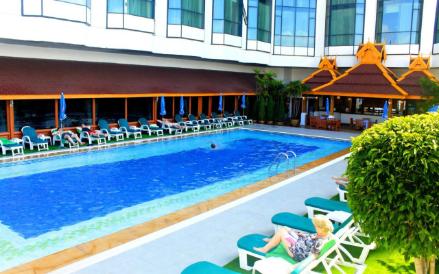 The Empress Hotel Chiang Mai