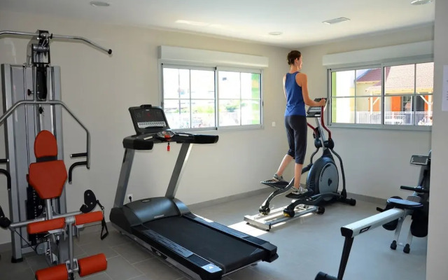 Holiday Home Near Bassin van Thau Windsurfing