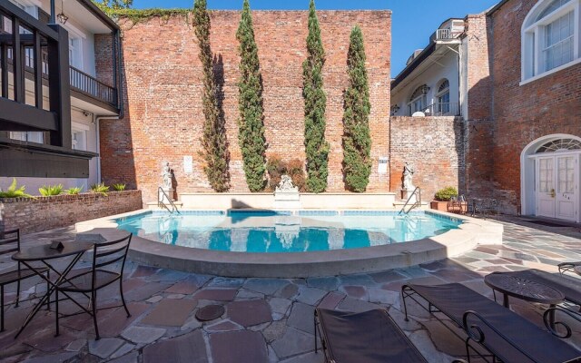 The Manor on St. Philip