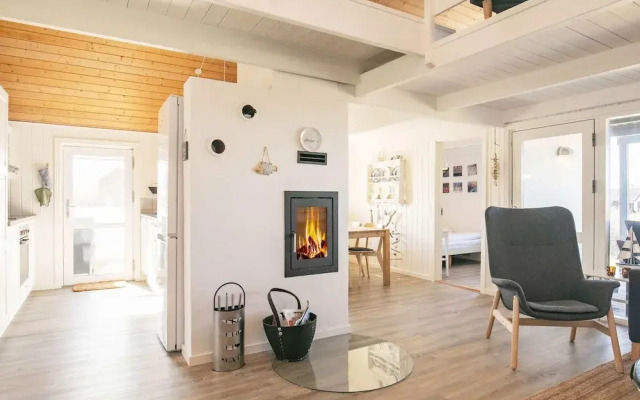 10 Person Holiday Home in Thisted