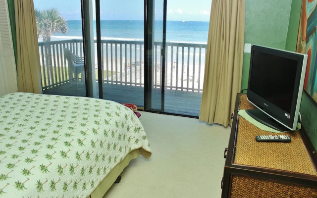 Oceanside Village D2