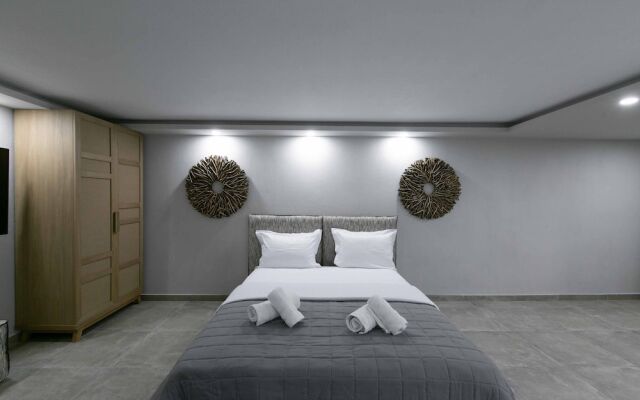 Euphoria Club 5 by Halkidiki Villas